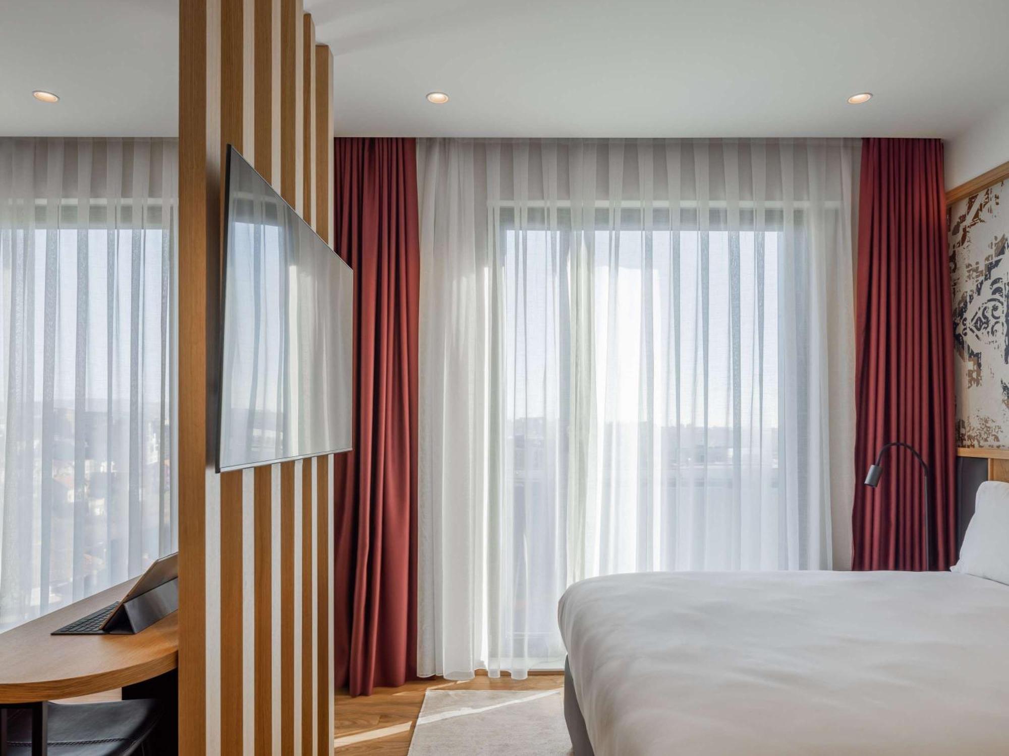Mercure Prishtina City Pristina Exterior photo
