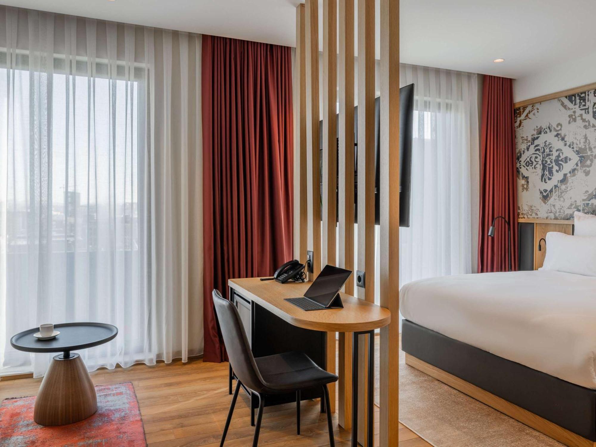 Mercure Prishtina City Pristina Exterior photo